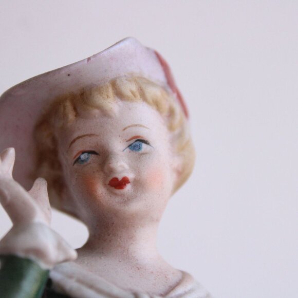 Vintage Porcelain Figurines, Capodimonte, Korean, Bisque Porcelain Man and Wom - Picture 8 of 10